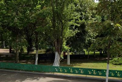 Apartament cu 4 camere semidecomandat în Tineretului - 1