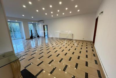 Apartament cu 5 camere decomandat în Primăverii - 2