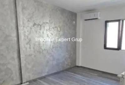 Casă cu 10 camere cu Canalizare în Splaiul Unirii - 4