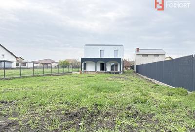 Casă individuală cu 4 camere cu Canalizare în Săcălaz - 1