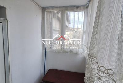 Apartament cu 3 camere decomandat în Central - 1