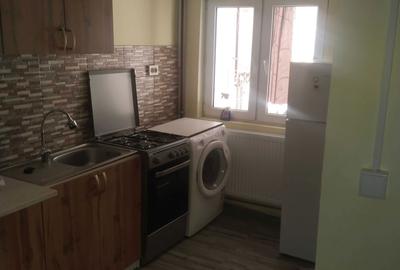 Apartament decomandat în Central - 3