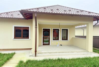 Casă cu 3 camere cu Teren 300 Mp în Central - 6