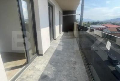 Apartament cu 3 camere decomandat în Independenței - 1