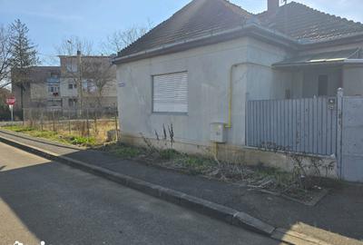 Casă cu 2 camere cu Teren 382 Mp în Botizului - 6