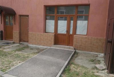 Spațiu comercial, de 20 mp, în Central - 6
