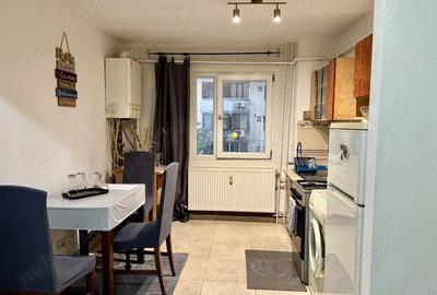 Apartament renovat 3 camere 2 bai Circumvala?iunii- Gh. Lazar - 9