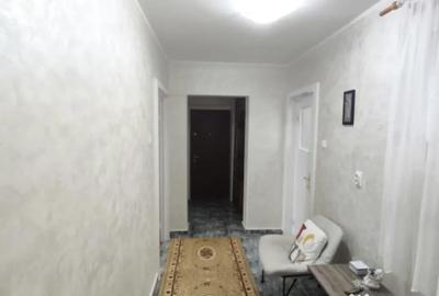 Apartament cu 3 camere decomandat în Central - 8