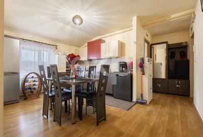 Apartament cu 3 camere decomandat, mobilat în Dâmbovița - 2