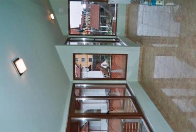 Casă individuală cu 5 camere cu Canalizare în Ultracentral - 3