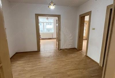 Casă cu Teren 420 Mp în Central - 4