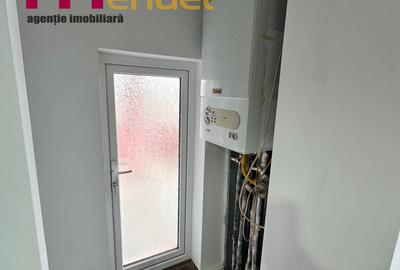 Apartament 3 camere ,zona Biserica cu Ceas,etaj 2 - 7