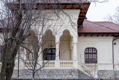 Casă cu 7 camere cu Teren 18000 Mp în Agapia - 18