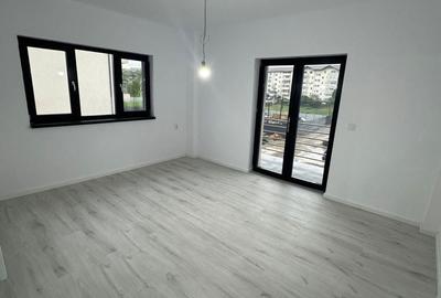 Apartament cu 2 camere decomandat în Bucium - 3