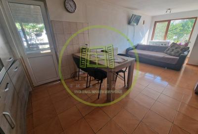 Casă individuală cu 5 camere cu Canalizare în Exterior Est - 11