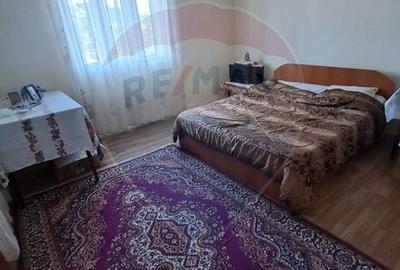 Casa / Vila cu 4 camere de vanzare in zona Central in Fratostita Dolj - 6