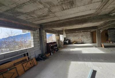 Spatiu Comercial cu terase si Hale de Vanzare in Frasin Suceava 0727817187 - 2