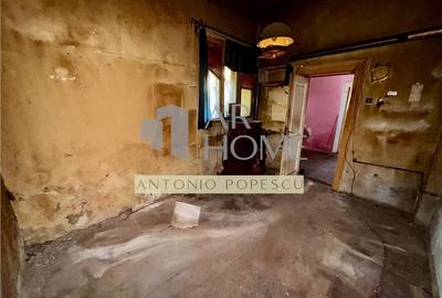 Casa 4 camere, 2 intrari, Ploiest, Bd. Castanilor - 21