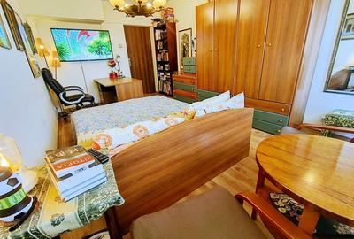 Apartament cu 4 camere decomandat în Central - 6