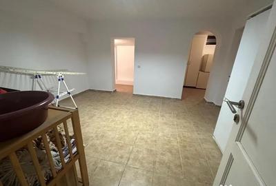 Apartament cu 5 camere decomandat în Panduri - 2