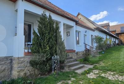 Casă cu 3 camere cu Garaj în Valea Crișului - 6