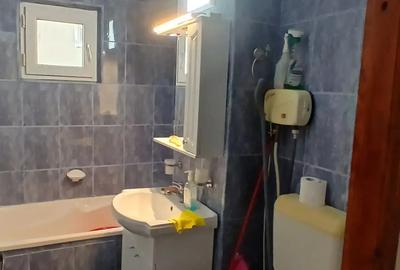 Inchiriez apartament - 2