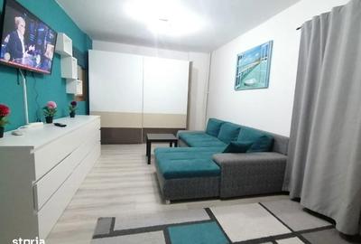 Apartament cu 2 camere decomandat în Micro 3 - 8