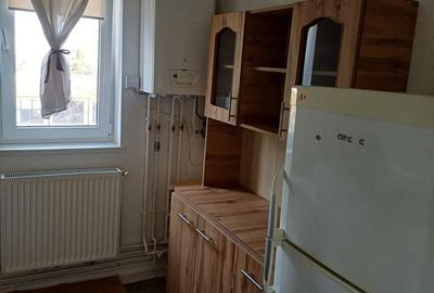 Apartament cu 2 camere semidecomandat în Micro 9 - 3