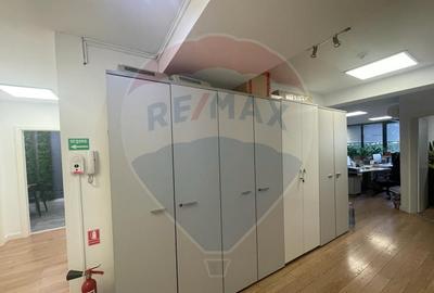 Spa?iu birouri/Sediu firma de vanzare Parcul Carol - 30