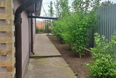 Casa Parter + Mansarda inalta,cu Garaj - 1