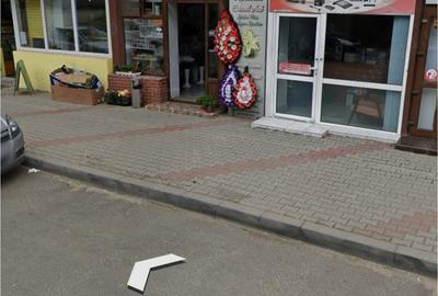 Spațiu comercial, de 55 mp, în Central - 8