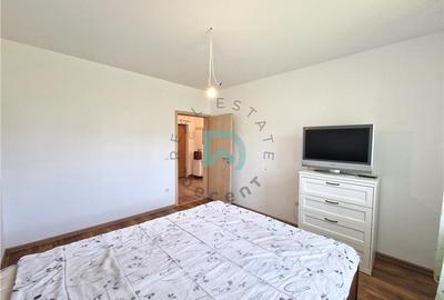 Apartament cu 2 camere decomandat în Tractorul - 11