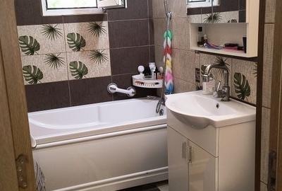 Apartament cu 3 camere decomandat în Nicolina - 4