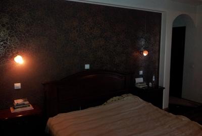 Resedinta de lux, amplasata ultracentral in orasul Iasi, teren 750 mp - 3