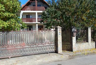 Vila spa?ioasa S+P+1E+pod, 5 camere, cartier Albert, Ploie?ti - 3