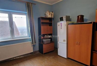 Resita Casa la Pret de Apartament,Parter, Etj 1 si Pod, Zona - 14