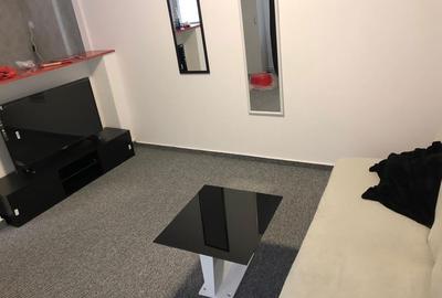 Apartament cu 2 camere decomandat în Unirii