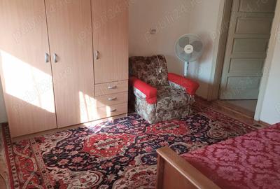 Apartament cu 3 camere decomandat în Central - 4