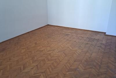 Garsonieră decomandată în Central - 5