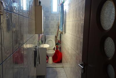 Unirii , Piata Cosbuc - 7