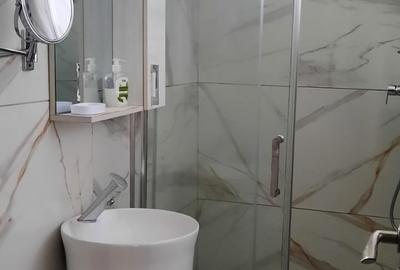 Apartament cu 3 camere decomandat în 15 Noiembrie - 14