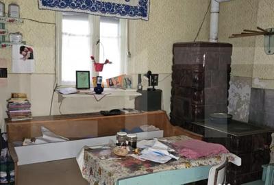 Casă cu 3 camere cu Teren 863 Mp în Central - 2