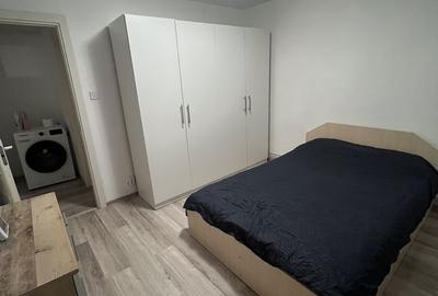 Apartament cu 2 camere decomandat în Rovine
