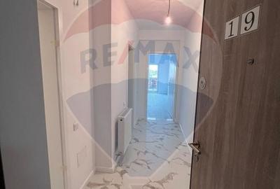 Garsonieră decomandată în Central - 10