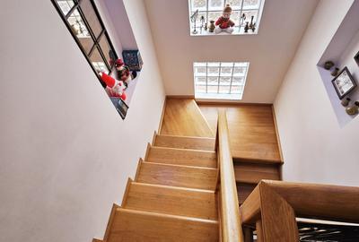 Vanzare vila 6 camere, mobilata si utilata, in Banesti Vanzare vila 6 camere, mobilata si utilata, in Banesti - 41