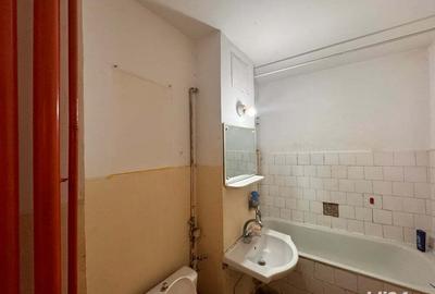 Apartament cu 3 camere decomandat în Central - 2