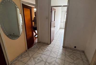 Garsonieră Metrou Apărătorii Patriei - 4