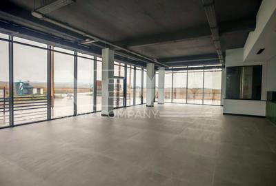 Spațiu comercial, de 595 mp, în Central - 2