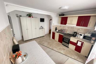 Apartament cu 2 camere decomandat în Central - 2