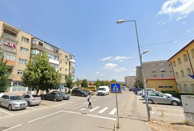 Apartament spatios, 4 camere, Feldioara - 2